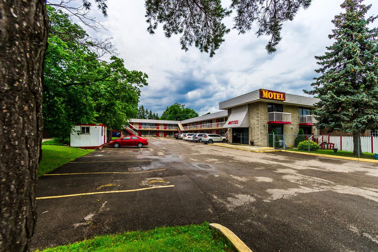 New Plaza Motel Toronto Dış mekan fotoğraf